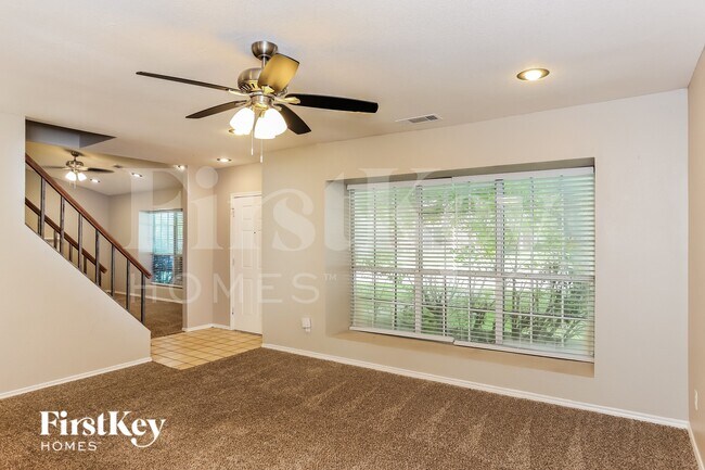 Photo - 1532 High Pointe Ln