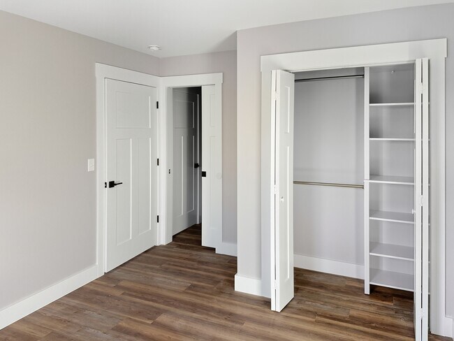 Photo - 12 Old Starnes Cove Rd