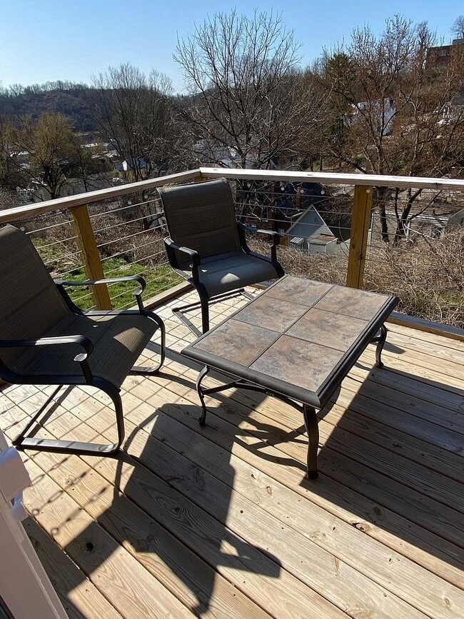 Photo - 1122 Vine St