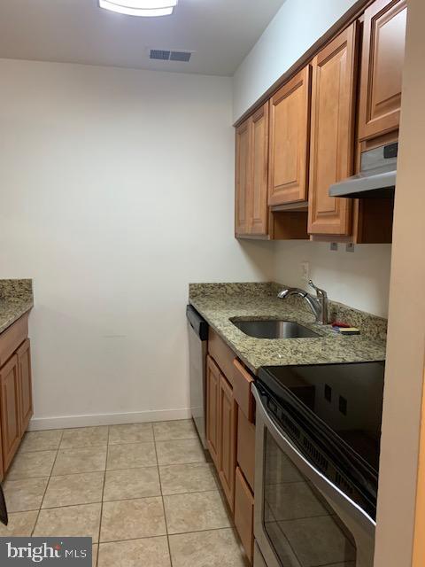 Photo - 626 S Charles St Unit R 25