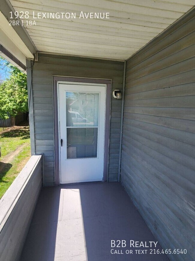 Photo - 1928 Lexington Ave