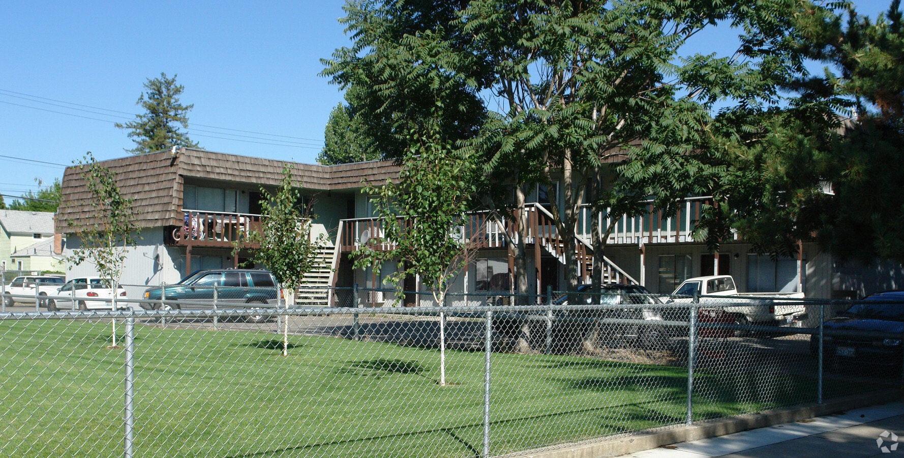 Photo - 206 N 7th St
