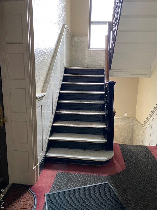 Photo - 36 Echo Ave Unidad 4C