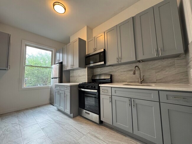 Photo - 220 52nd St Unidad 1