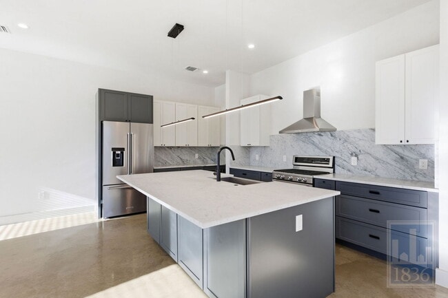 Photo - 4701 Sara Dr Unit A