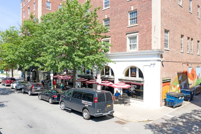 Photo - Hendrick Hudson