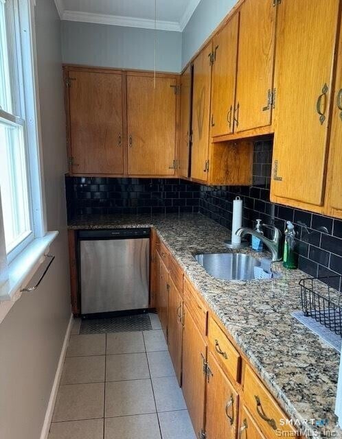Photo - 352 Elm St Unit 1st fl.