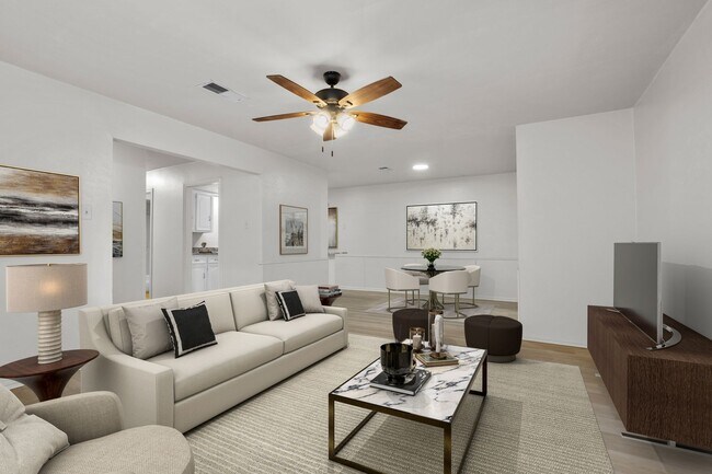Beautifully Remodeled Duplex in Duncanville - Beautifully Remodeled Duplex in Duncanville Apartment Unit 814 Skyline