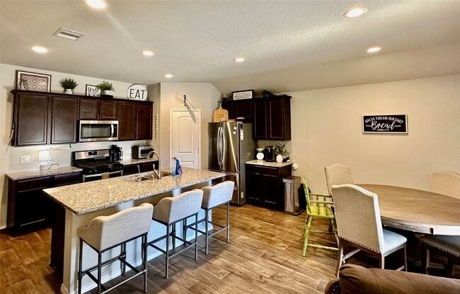 Building Photo - 18222 Cascadia Mill Ct.