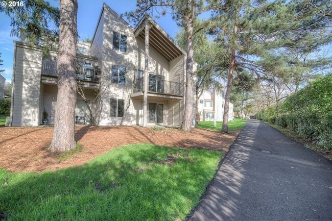 Building Photo - 11744 SW Boones Bend Dr