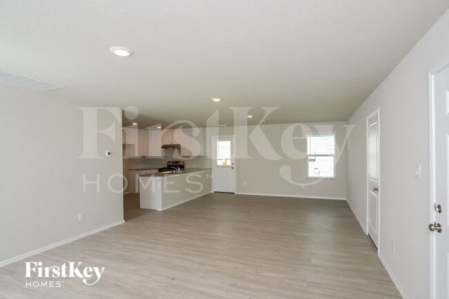 Photo - 14914 Watson Mill