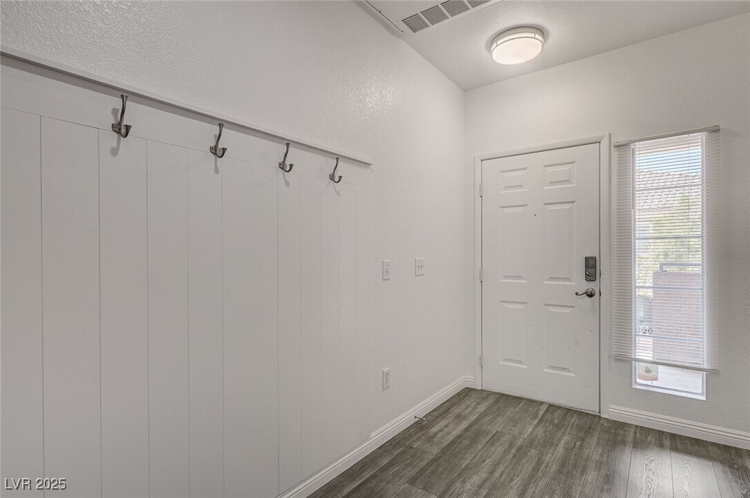 Photo - 400 Amber Pine St Condo Unit 204