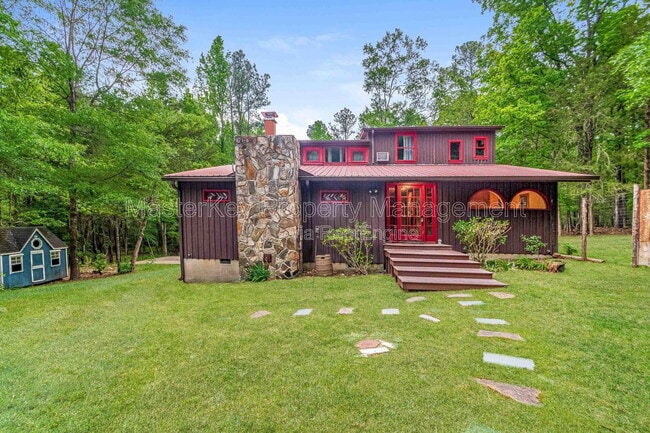 Building Photo - 380 Hatley Rd