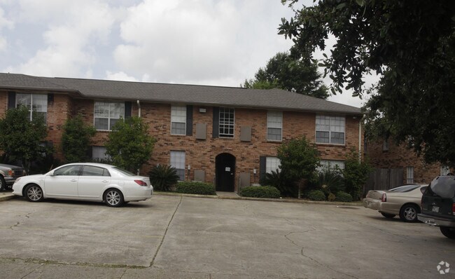 Manor II Apartments For Rent in Baton Rouge, LA