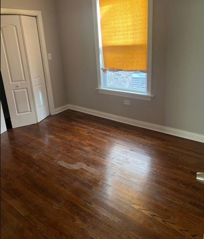 Photo - 8046 S Laflin St Unit 8046 S Laflin Street #2