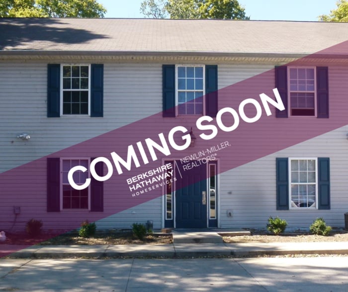 2 Bedroom Upper Apartment by the Maple Ave... - 2 Bedroom Upper Apartment by the Maple Ave...