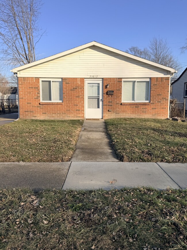 Building Photo - 23812 Columbus Ave