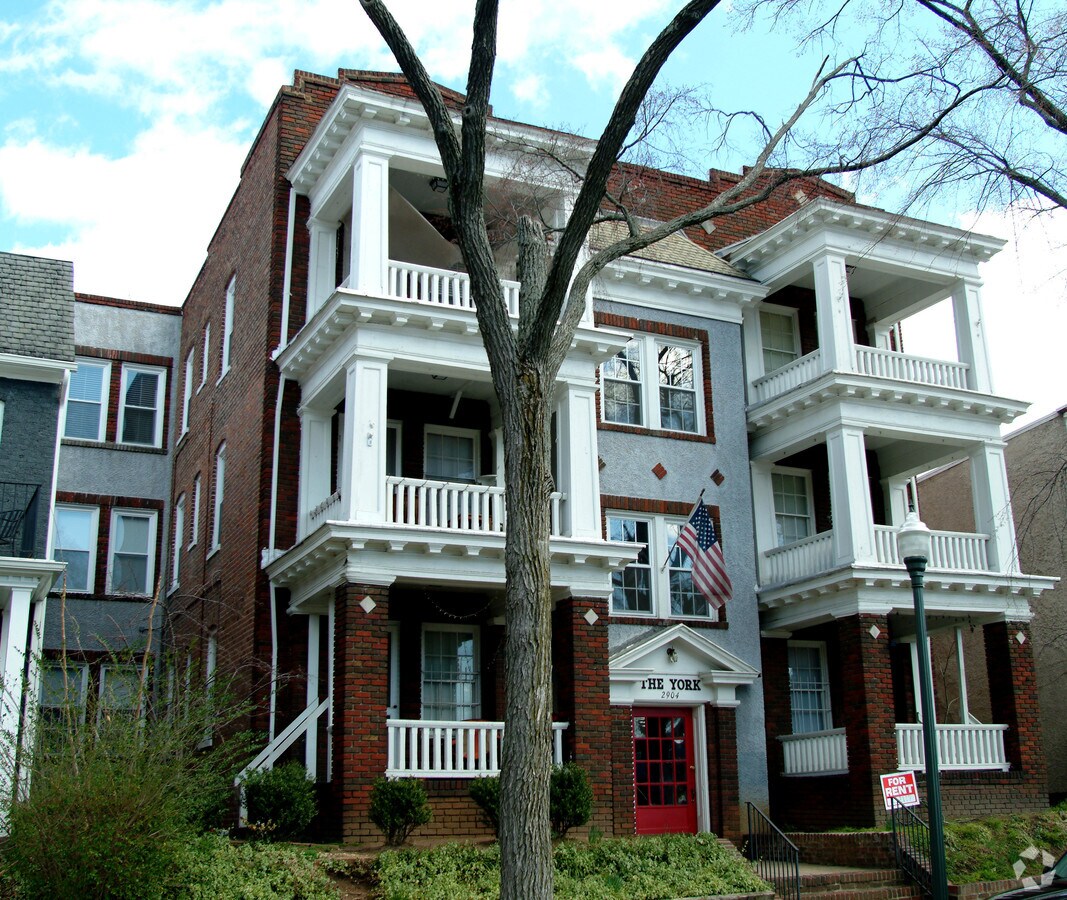 Photo - 2904 Park Ave Apartments