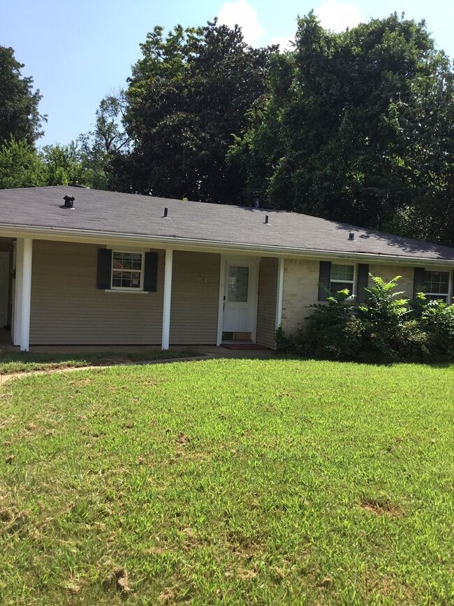 Building Photo - ADORABLE ANDERSON ISLAND. 2/1 NICE PATIO. ...