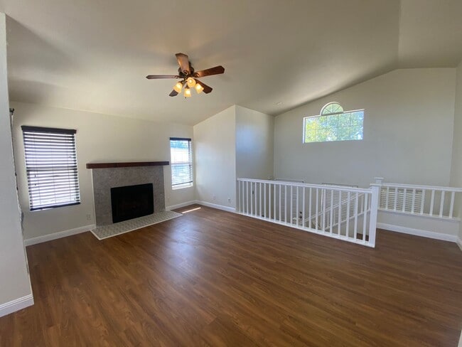 Photo - 1903 Coral Ct