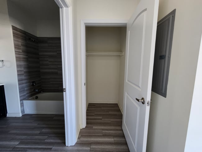 Photo - 510 Hamilton St