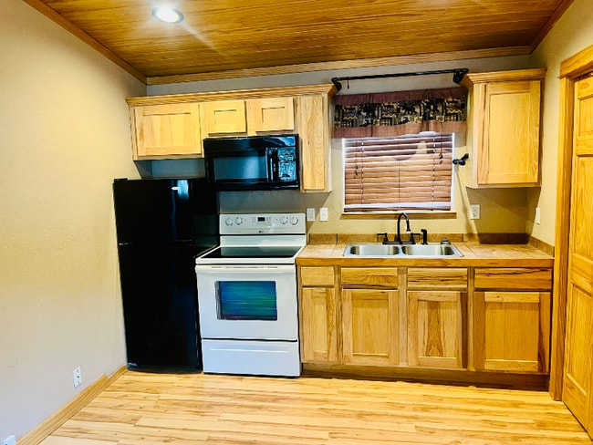 Photo - 1 View Vista Dr Unit B-3