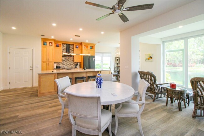 Photo - 5632 Whisperwood Blvd Unidad 1601