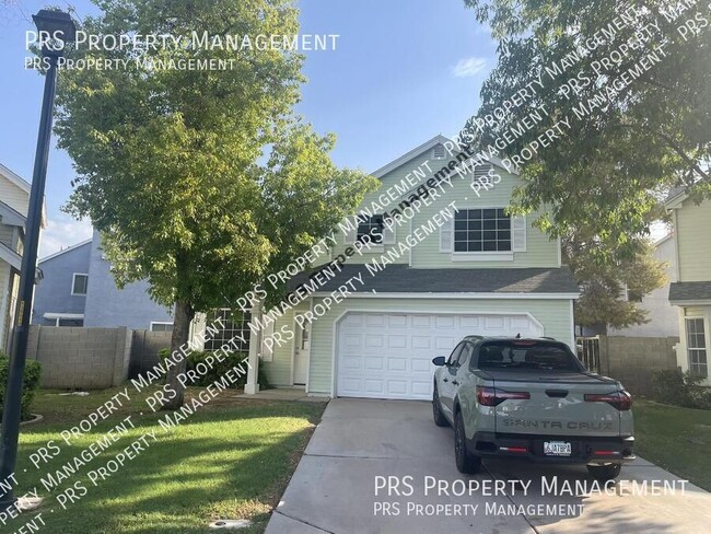 Building Photo - 441 S Maple-124 Rental