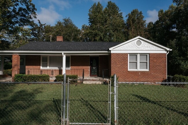 Photo - 5313 Randall Ave