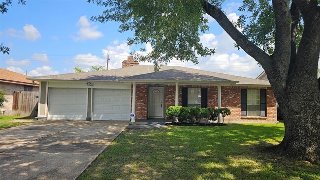 Building Photo - 12814 Harwin Dr Rental