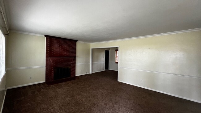 Photo - 3 Bed 1.5 Bath Ranch