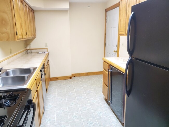 Photo - 9 Roberts Rd Unit 301