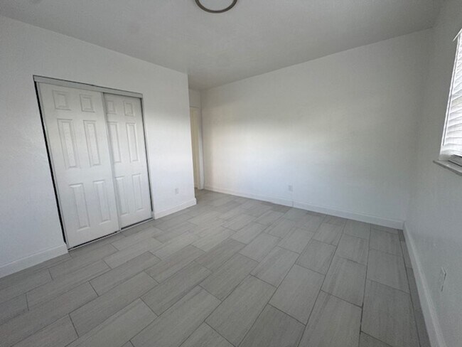 3720 SW 59 Ave Davie, FL 33314