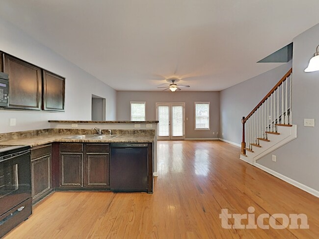 Photo - 262 White Mountain Pass