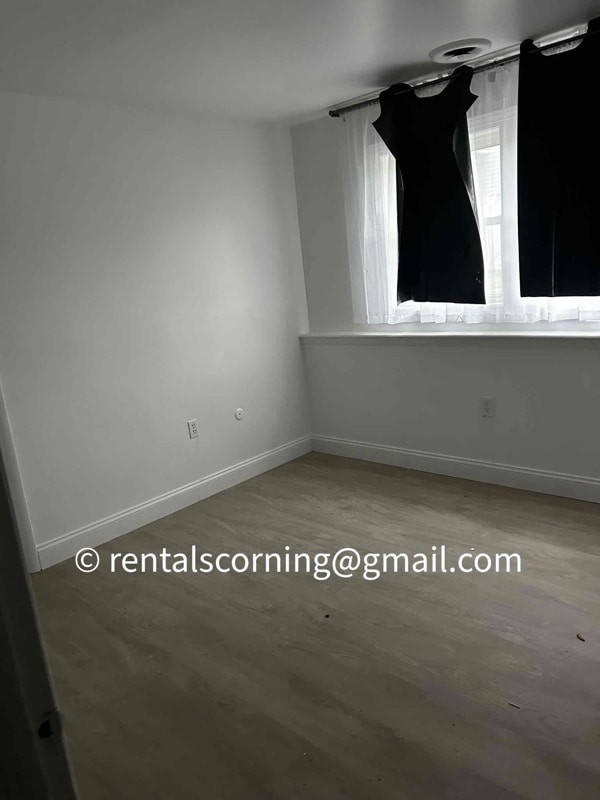 Photo - 184 W Pulteney St