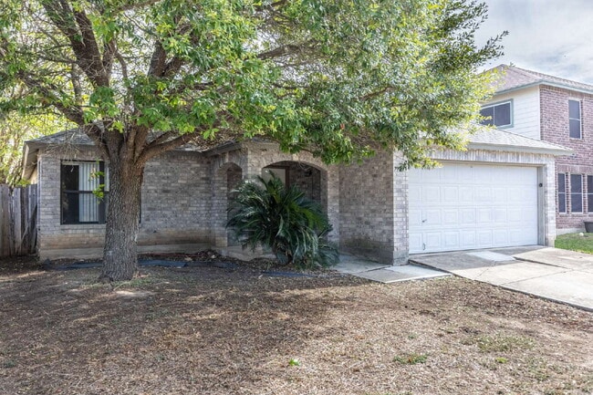 Photo - 7910 Lattimer Pond