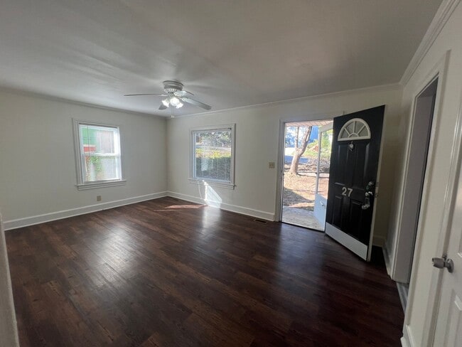Photo - Charming 2 bedroom, 1 bathroom Home Located in the Desirable Greenville, SC Area!