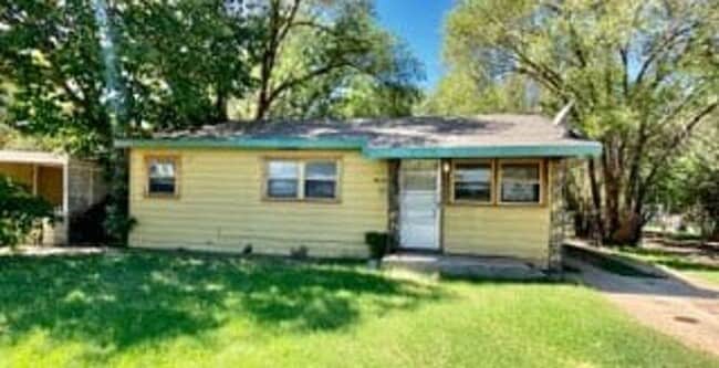 Photo - Handyman Special $0 First Month's Rent / “You fix, you SAVE BIG!!” Contact Mayshell for details: ...