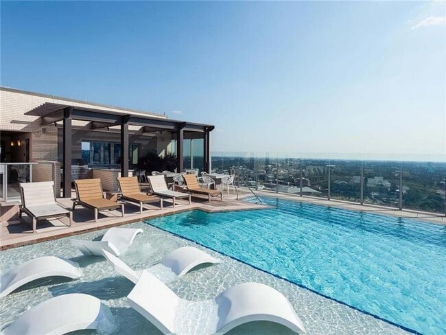 Photo - 312 Bowie St Unit A7-29