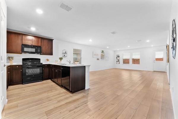 Photo - 1701 Madison Dr