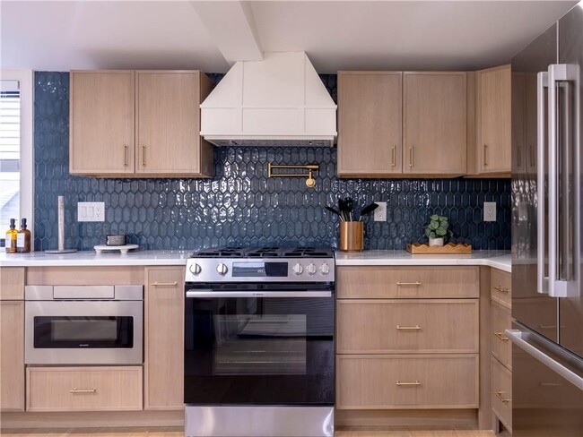 Photo - 7 Dearborn St