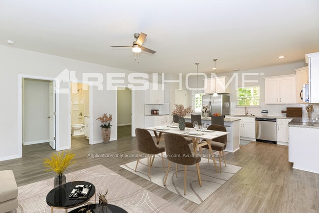 Photo - 1720 Taylor Ave