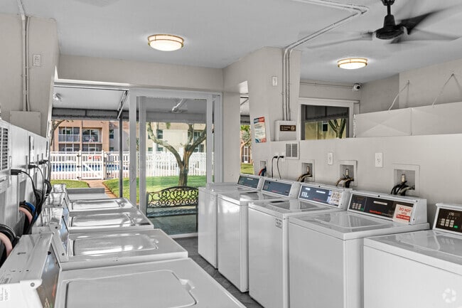 Lime Tree Village - Laundry Room