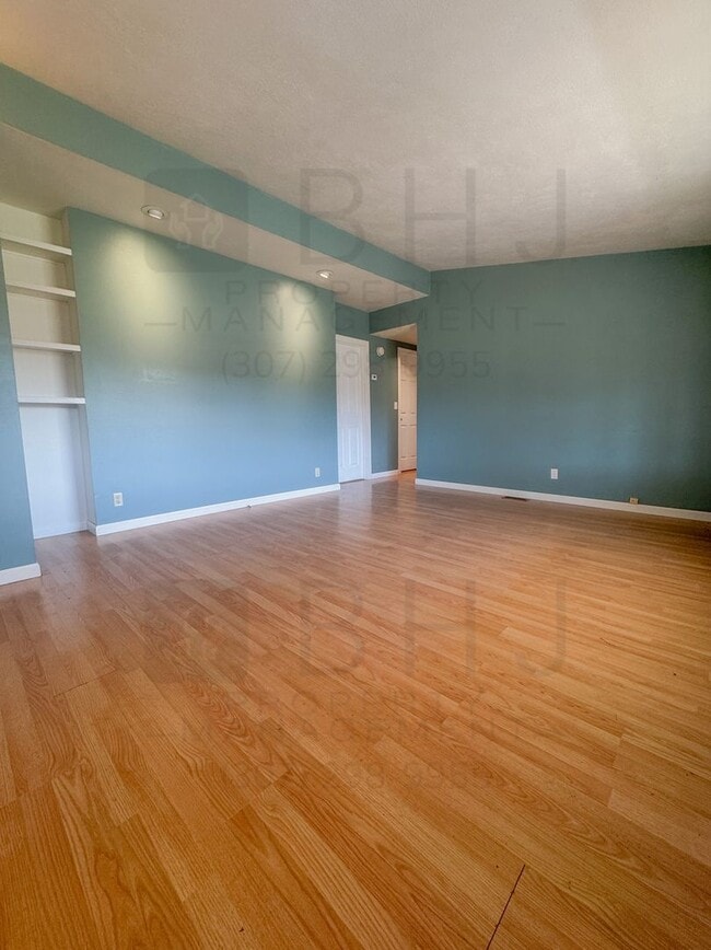 Photo - 4 BEDROOM / 2 BATH HOME IN SCSD1!