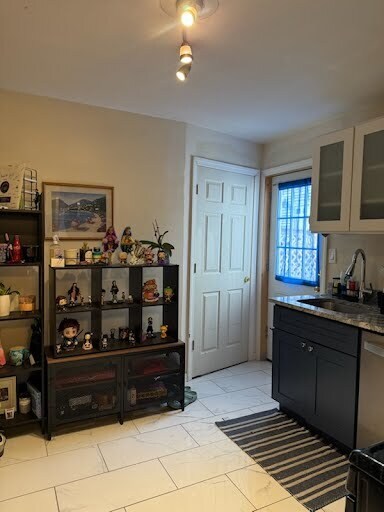 Photo - 67 Gore St Unit 1R