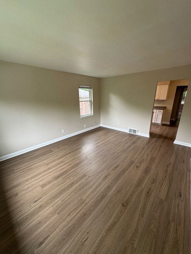 Photo - 2711 Brownsboro Rd Unit 2711 Brownsboro Rd - 3