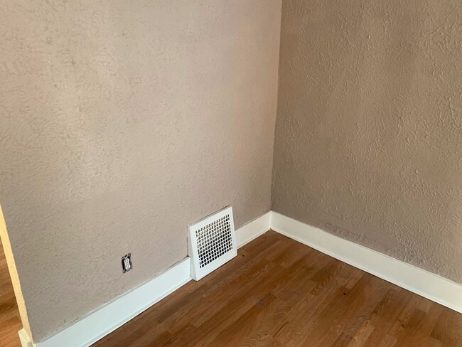 Photo - Single Family Home 4 Bedroom and 1.5 Bath For Rent