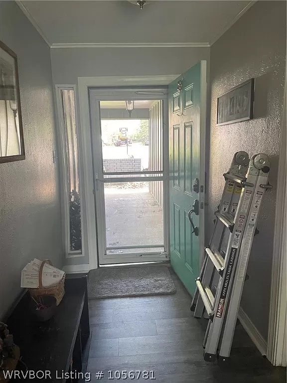 3701 S 32 Cir