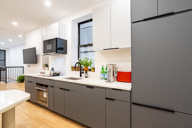 Photo - Central Park House by Outpost