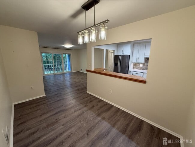 Photo - 95 Sapphire Ln